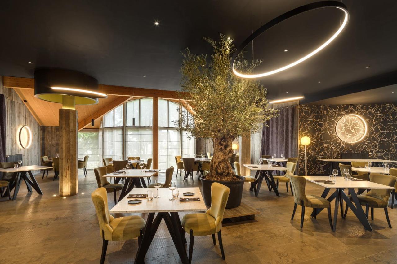 Logis Hotel Parenthese, Restaurant & Spa Chille Exterior foto